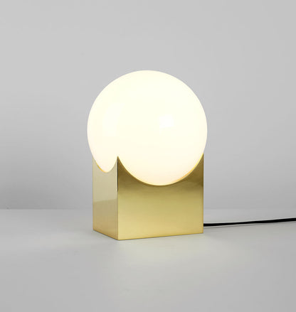 Atlas Table Lamp - 01