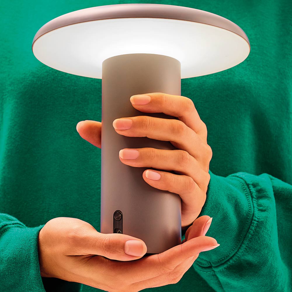Takku Portable Table Lamp - Red