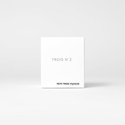 TROIS No.2